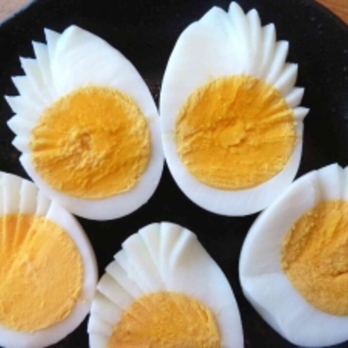 10秒で簡単 糸1本で切り口綺麗なゆで卵 レシピ 作り方 By Kouaya2319 楽天レシピ 10秒で簡単 糸1本で切り口綺麗なゆで卵 レシピ 作り方 By Kouaya2319 楽天レシピ